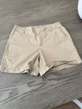 GAP Downtown Khaki Shorts - Neutral Tan